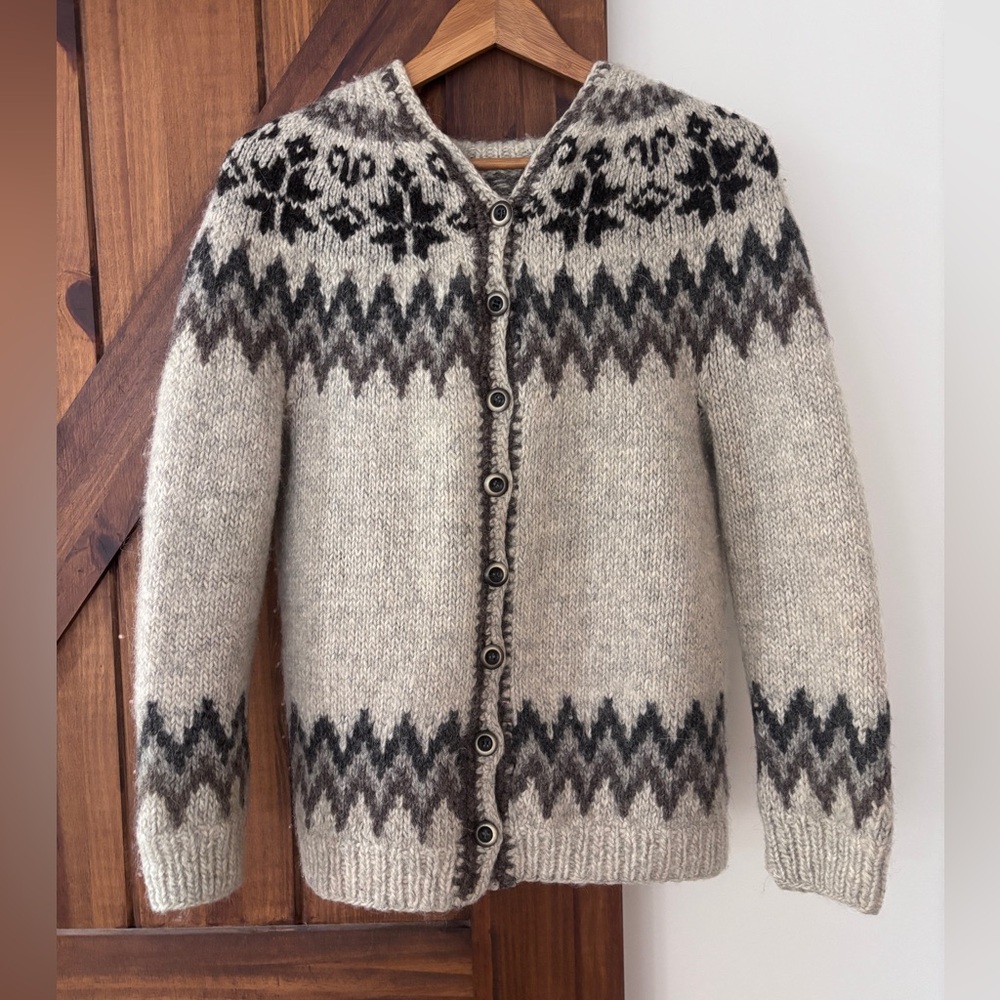 Icelandic style knit sweater with hood